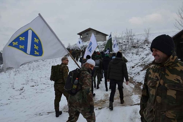 Zelene beretke i ratni pokliči pod lupom policije