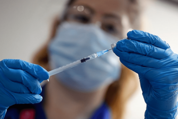 Kon: U Srbiju stiglo još 18.075 doza Pfizer/BioNTech vakcine