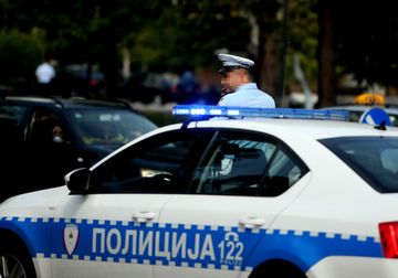 Vozač za kazne duguje 3.800 KM: Policija oduzela "BMW"