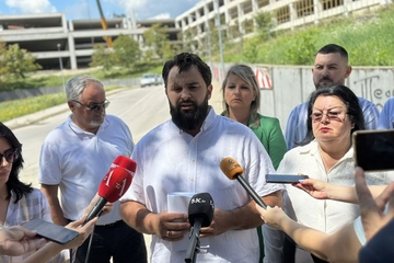 UKC RS: Riješićemo problem parkiranja; PDP: Kao da grade Skadar na Bojani