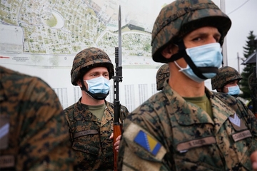 Dodik otkrio kako će osloboditi kasarne