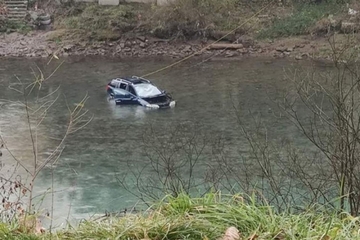 Uhapšen trojac osumnjičen za pucnjavu u Foči, za jednim se još traga