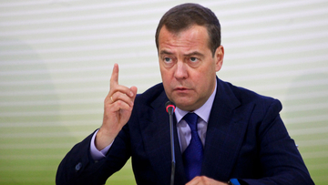 Medvedev zaprijetio "zapadu": "Moraćemo"