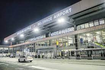 Drama na letu Antalija-Cirih, avion prinudno sletio u Beograd