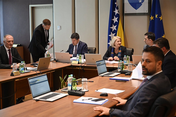 Budžet pred ministrima, usvajanje zavisi od SDA