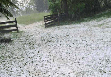 Nevrijeme u Srebrenici: Grad obrao maline, bujice odnijele puteve