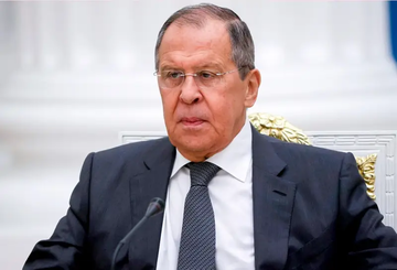 Lavrov : Zelenski je na sastanku sa stranim ambasadorima histerično tražio podršku za svoju "formulu mira