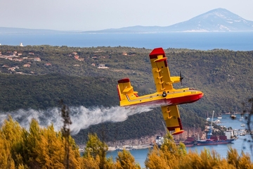 Zašto BiH nema kanadere za gašenje požara?