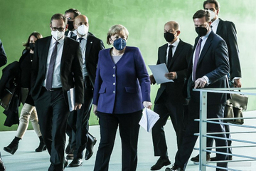 NJEMAČKA se ZAKLJUČAVA za NEVAKCINISANE