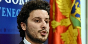 Pala vlada Dritana Abazovića