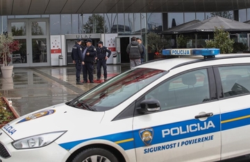 Dojave o bombama u zagrebačkim tržnim centrima