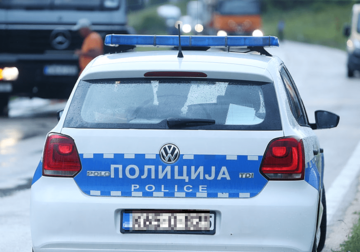 BJEŽAO OD POLICIJE Teslićanin vozio pijan, a u džipu nađena puška