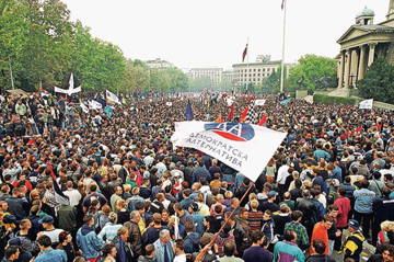 Dvije decenije od demostracija u Beogradu