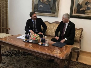 Vučić sa Čovićem: Odgovor na sve krize u BiH je dogovor tri naroda