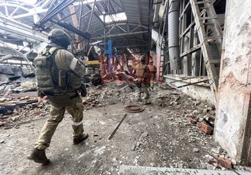 UŽIVO /VIDEO/"Počela je nova velika ofanziva Rusije" ;Bacači plamena; Pentagon: Rusija u Ukrajini ima 76 jedinica; Azovstal trpi rakete