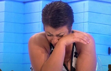 MILJANA PLAKALA U EMISIJI "Izgubila sam 10.000 evra, odbijeno mi je pola honorara"