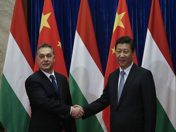 Orban nenajavljeno u Pekingu, sastao se sa Si Đinpigom