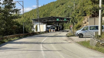 Otvoren administrativni prelaz Brnjak, Jarinje i dalje zatvoreno