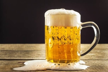 Alkohol samo šteti mladima, ali starijima može da koristi