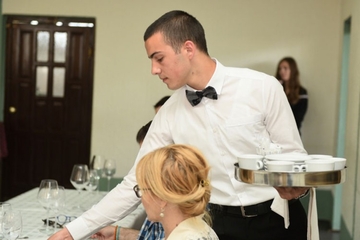 Ni plaćena praksa ne motiviše đake