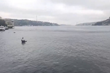 Pogledajte kako se talasa more tokom zemljotresa u Istanbulu (VIDEO)