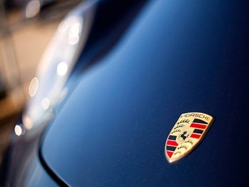 Porsche smanjuje proizvodnju električnog modela