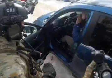 (VIDEO) Samardžija nije pružao otpor: Pogledajte snimak hapšenja jednog od najtraženijih bjegunaca u Evropi