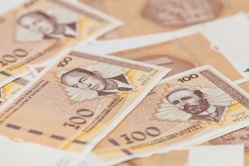 Firme i stanovništvo sve više dižu kredite