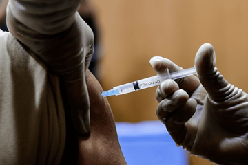 Srbija obezbijedila 5.000 doza vakcina za zdravstvene radnike iz Srpske