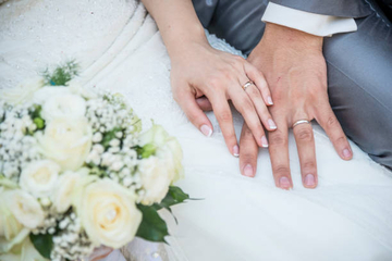  Nećete pronaći sreću ako se ovim vodite: Pet pogrešnih razloga za brak