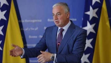 Branislav Borenović o najavama ukidanja finansiranja stranaka iz budžeta RS: Dodikov klošarski potez