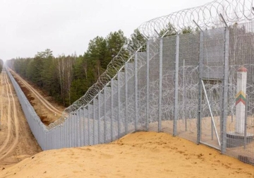 Mađarska će podići višu ogradu na granici sa Srbijom