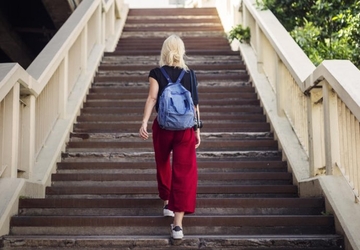Da li ste mislili da penjanjem uz stepenice mršavite? Novo istraživanje pokazuje drugačije