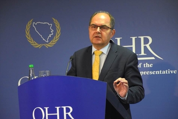 Šmit o zahtjevima opozicije u RS: Neću koristiti bonska ovlaštenja, imam povjerenje u CIK BiH