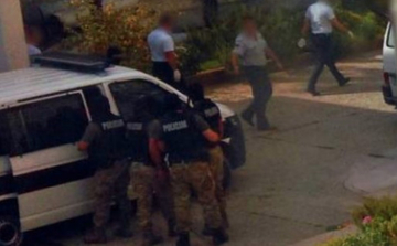  ČUVARI SE IŽIVLJAVALI  U mostarskom zatvoru teško pretučen zatvorenik, izbili mu zube i slomili rebra