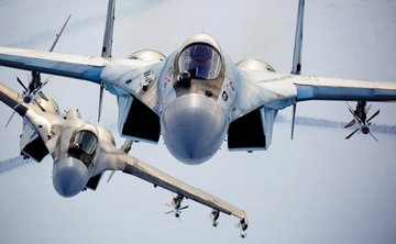 Analiza zapadnih medija: Su-35 će početi da gađa F-16 sa 400 km