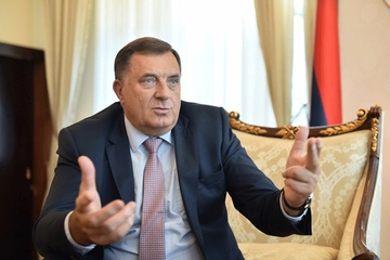 Dodik:Nema nijedne tužbe ni presude protiv mene za zloupotrebu položaja