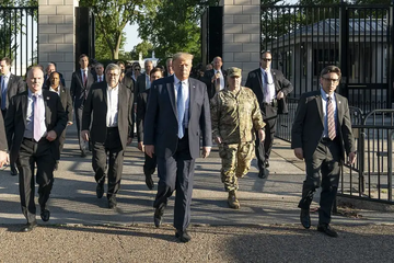 Ako Kijev želi pomoć, mora pregovarati: CNN objavio Trumpov plan za ukrajinski sukob