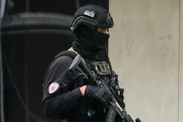 Dačić o oznakama na uniformama snaga koje čuvaju Dodika: "To nije grb Srbije, niko od naših nije tamo"