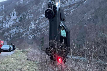 Bračni par sa troje djece sletio u kanjon Vrbasa!