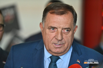 „Gore telefoni – skinute sankcije“: Dodik ispričao kako je saznao za odluku SAD