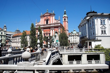 Slovenija ublažila mjere o obaveznim kovid propusnicama