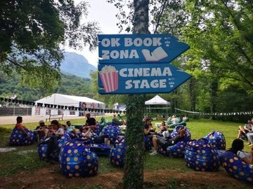 SUTRA POČINJE OK FEST Osim muzičkog programa posjetioci će uživati u filmskim projekcijama i književnim promocijama