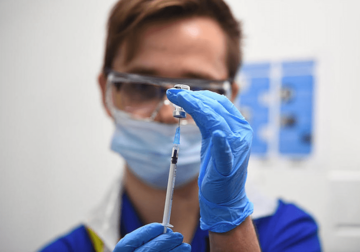 VELIKI PROBLEM Iz SZO poručili da siromašnije zemlje ne dobijaju vakcinu jer su bogate uzele većinu isporuka