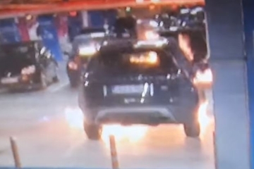 Automobil u Delta planetu namjerno zapaljen, pogledajte snimak