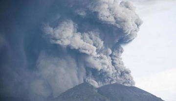 Proradio vulkan u Japanu