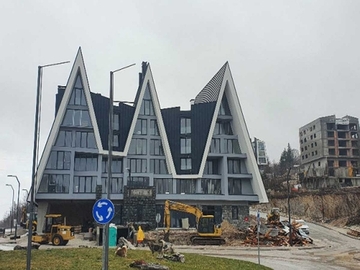 Opštinski načelnik radio za investitore, oni ga plaćali nekretninama?