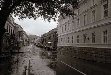 Saobraćaj po pretežno vlažnim i klizavim kolovozima