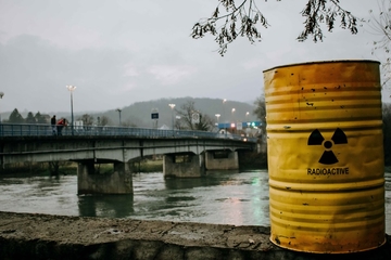 Ljudi iz cijele BiH potpisuju deklaraciju protiv odlaganja opasnog otpada