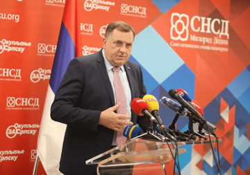 "Od izbora iduće godine zavisi sudbina BiH" Dodik smatra da članovi CIK treba da podnesu ostavku, ili da BUDU SMIJENJENI